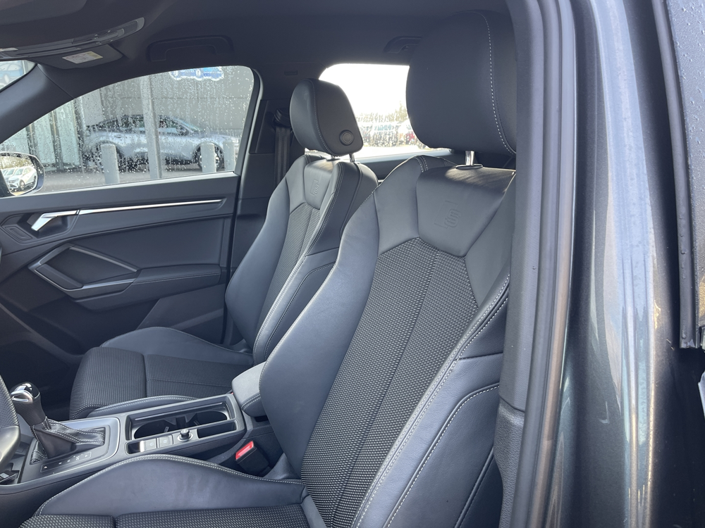 Q3 35 TDI 150CH S LINE S TRONIC 7 2024 occasion 33700 M&eacute;rignac