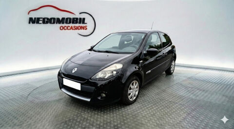 Renault Clio III 1.2 16V 75CH TOM TOM LIVE 3P 2012 occasion Ch&acirc;tillon-en-Vendelais 35210