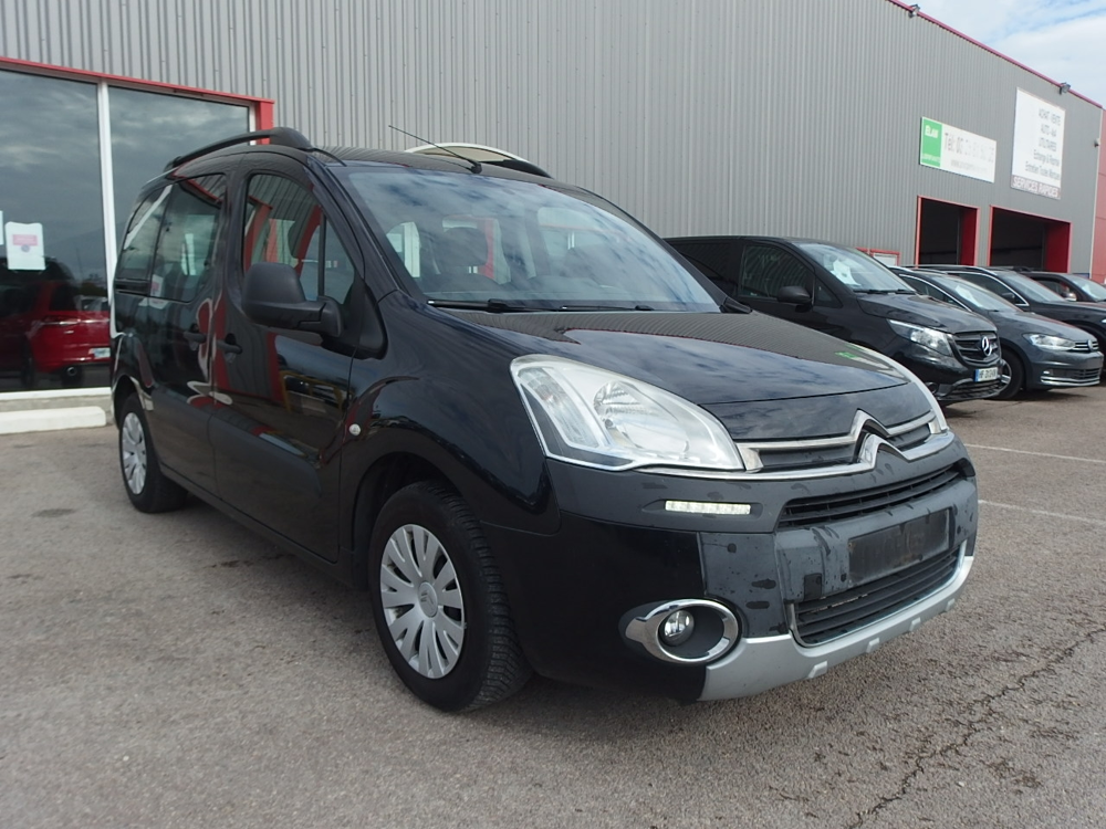 Berlingo 1.6 HDI75 CONFORT 5P 2014 occasion 10600 Savi&egrave;res