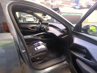 3008 Electrique 210ch Batterie 73 kWh GT + TOIT OUVRANT / POMPE A 2025 occasion 82000 Montauban