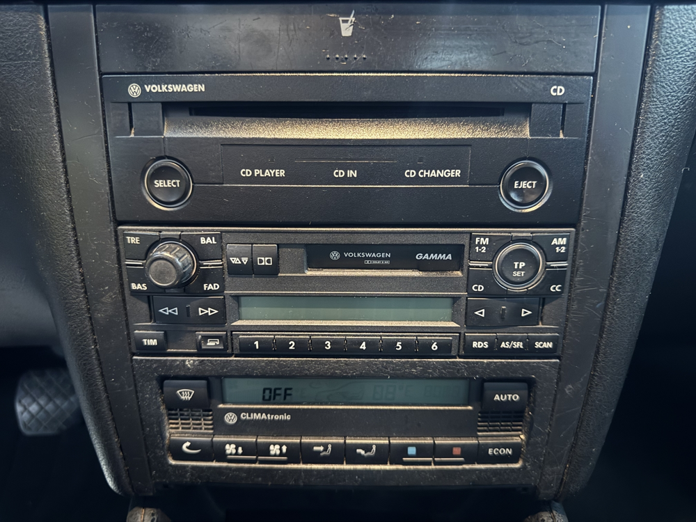 Golf 2.3 V5 150CH BVA 5P PLB AUTO 2000 occasion 12000 RODEZ