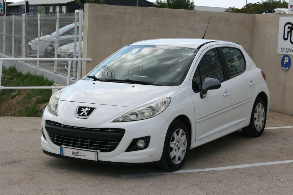207 1.4 HDI FAP ACCESS 5P 2011 occasion 30600 Vestric-et-Candiac