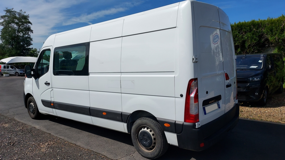 Master F3500 L3H2 2.3 BLUE DCI 135CH CABINE APPROFONDIE GRAND CONFO 2024 occasion 60600 Clermont