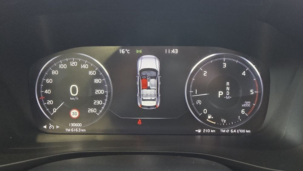 XC40 D4 ADBLUE AWD 190CH MOMENTUM GEARTRONIC 8 2019 occasion 56530 QUEVEN