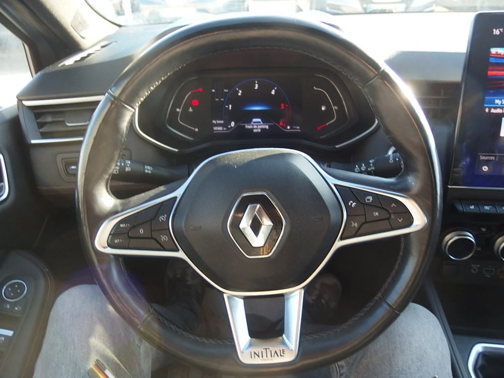 Clio V 1.5 BLUE DCI 115CH INITIALE PARIS 2020 occasion 10600 Savi&egrave;res