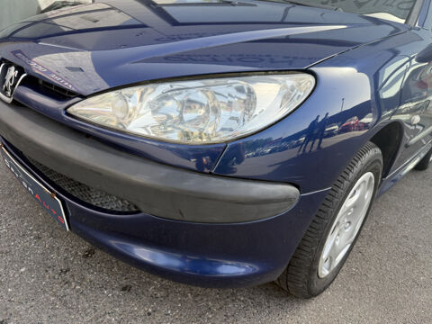 206 1.4 HDI XT PREMIUM 5P (clim) 2004 occasion 31140 Aucamville