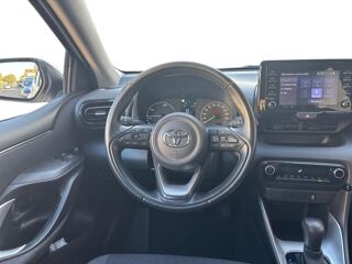 Yaris 116h Dynamic 5p MY22 2023 occasion 13300 Salon-de-Provence