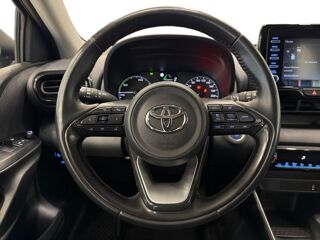 Yaris 116h Dynamic 5p MY22 2023 occasion 13290 Les Milles