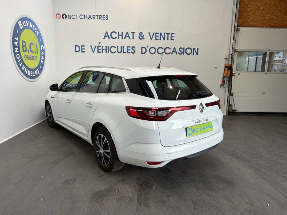 Megane IV 1.5 BLUE DCI 115CH BUSINESS - 20 2020 occasion 28630 Nogent-le-Phaye
