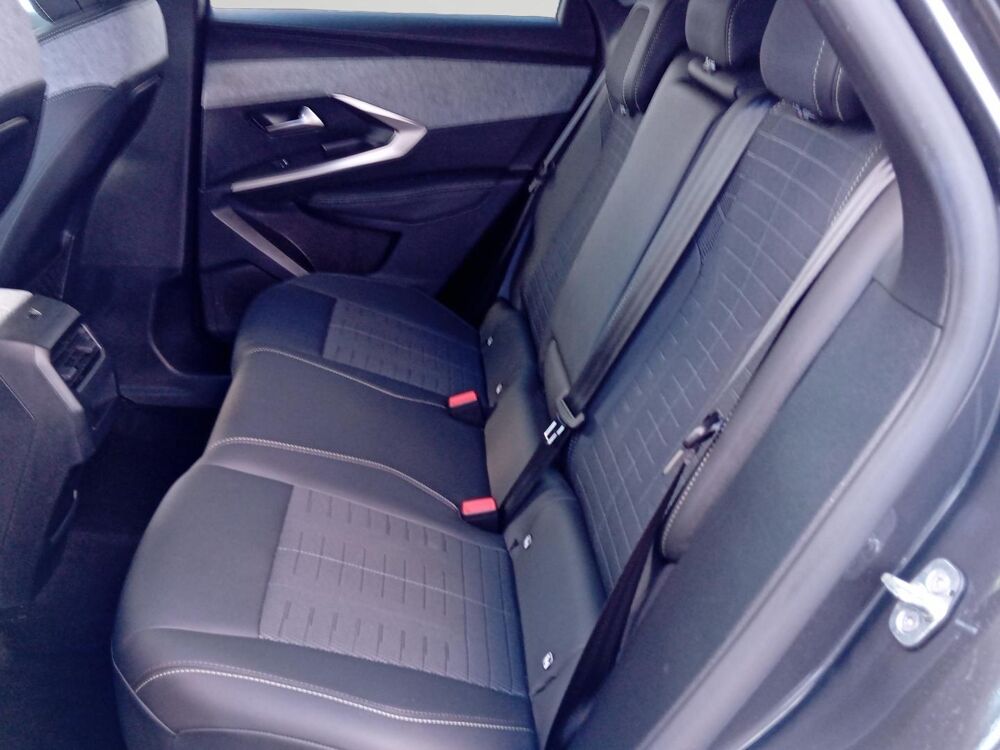 3008 1.2 Hybrid 145ch GT e-DCS6 / Pack 360 Vision & Drive Assist 2026 occasion 28500 Vernouillet