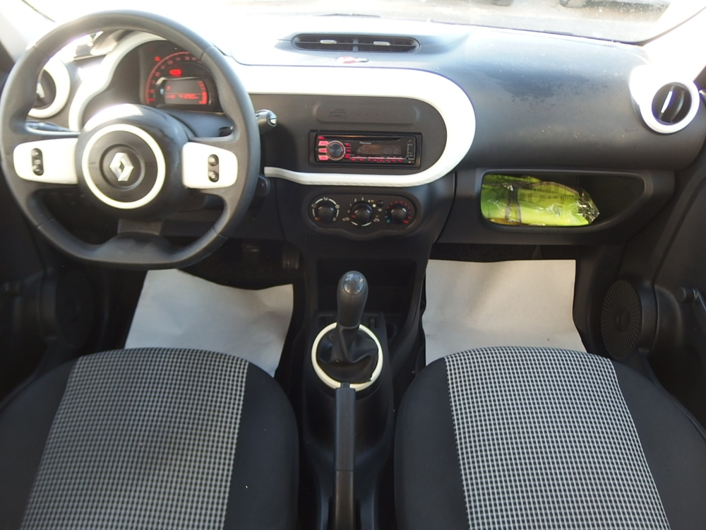 Twingo III 1.0 SCE 70CH LIFE 2015 occasion 10600 Savi&egrave;res