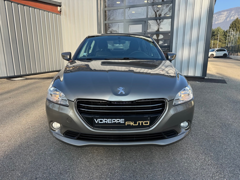 301 1.6 HDI 92 CV ALLURE / 1 ERE MAIN/ 2013 occasion 38340 Voreppe