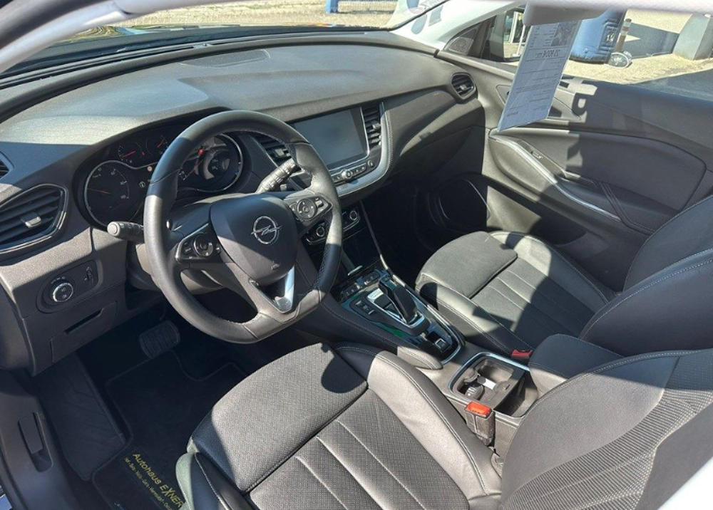 Grandland x HYBRID4 300CH ULTIMATE 2020 occasion 69890 La Tour-de-Salvagny
