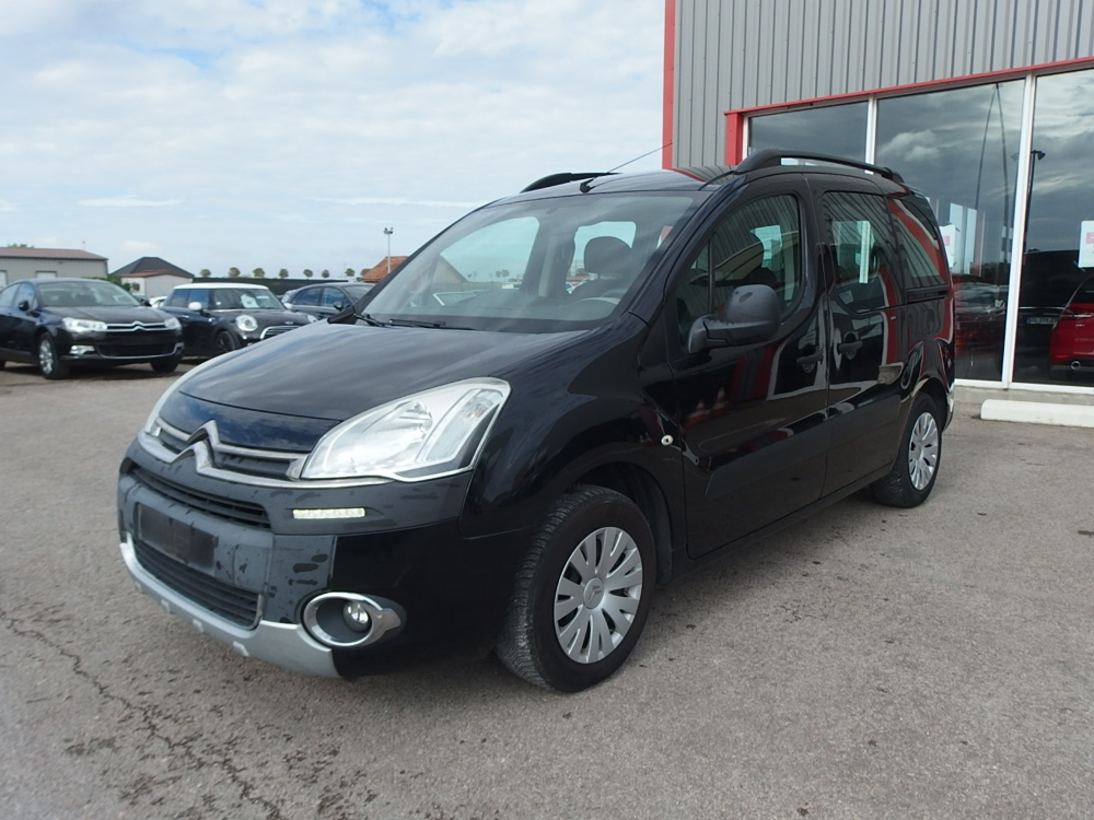Berlingo 1.6 HDI75 CONFORT 5P 2014 occasion 10600 Savi&egrave;res