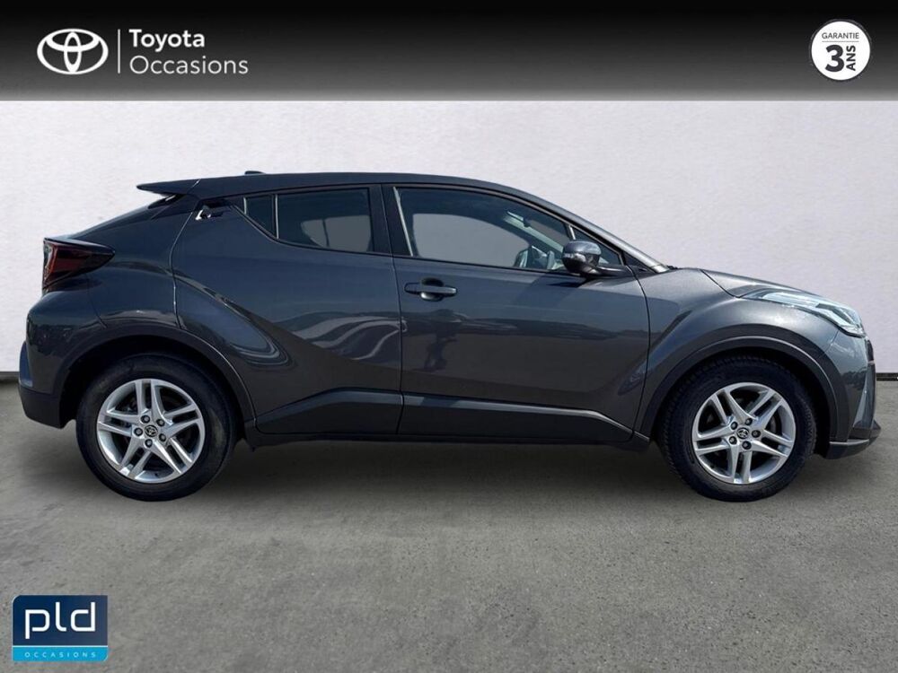 C-HR 1.8 Hybride 122ch Dynamic Ultimate E-CVT 2023 occasion 13300 Salon-de-Provence