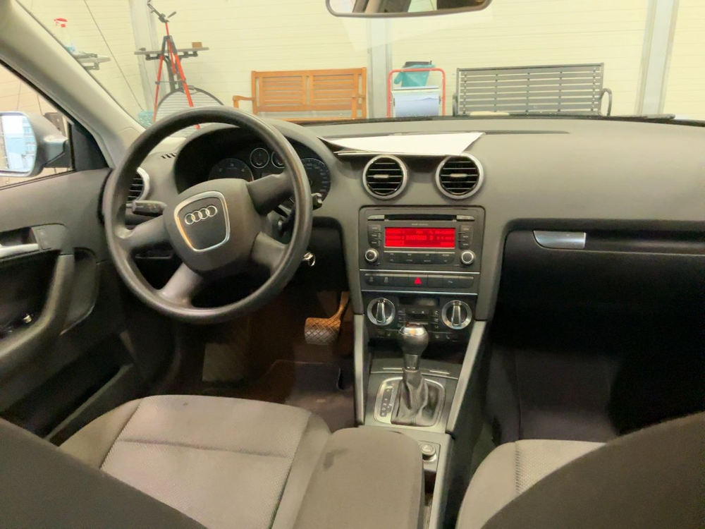 A3 1.6 TDI 105CH DPF START/STOP ATTRACTION S TRONIC 7 2010 occasion 38150 Salaise-sur-Sanne