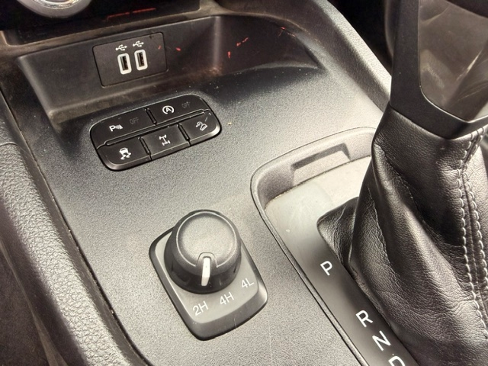 Ranger 2.0 TDCI 213CH SUPER CAB LIMITED BVA10 2021 occasion 16400 Puymoyen