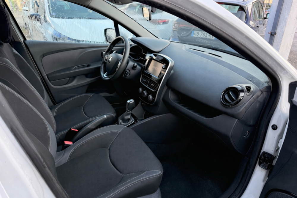 Clio IV 1.5 DCI 90CH ENERGY BUSINESS EDC 5P 2018 occasion 38920 Crolles