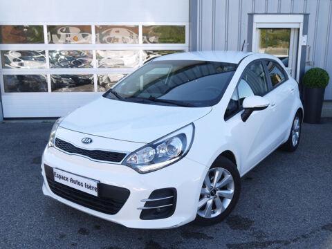 Annonce voiture Kia Rio 7900 €
