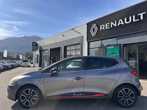 Clio IV 1.2 TCE 120CH ENERGY INTENS EDC EURO6 2015 2015 occasion 38130 ECHIROLLES
