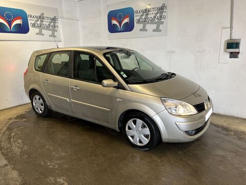 Renault Grand Scénic II 1.9 DCI 130 CH FAP LATITUDE 7 PLACES 2007 occasion Carquefou 44470