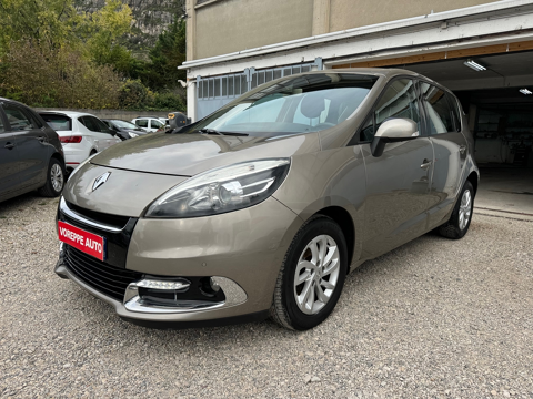 Renault Sc&eacute;nic III 1.5 DCI 110CH FAP DYNAMIQUE EDC 2012 occasion Voreppe 38340