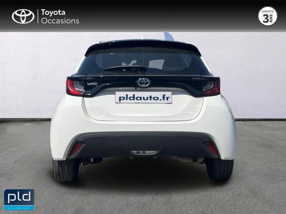 Yaris 116h Dynamic 5p MY22 2023 occasion 84120 Pertuis