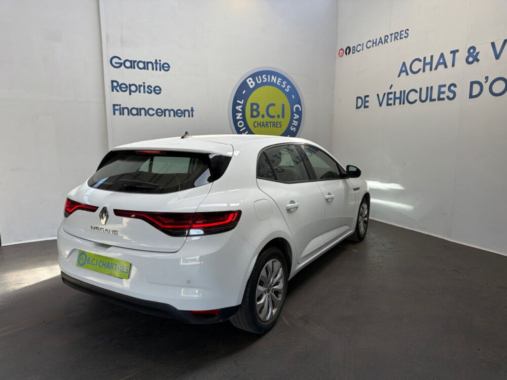 Megane IV 1.5 BLUE DCI 115CH AIR NAV REVERSIBLE - 21N 2021 occasion 28630 Nogent-le-Phaye