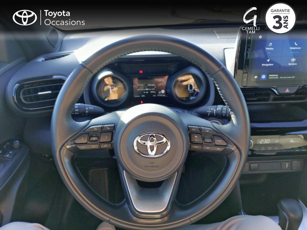 Yaris Cross 116h Design MY22 2023 occasion 26200 Mont&eacute;limar
