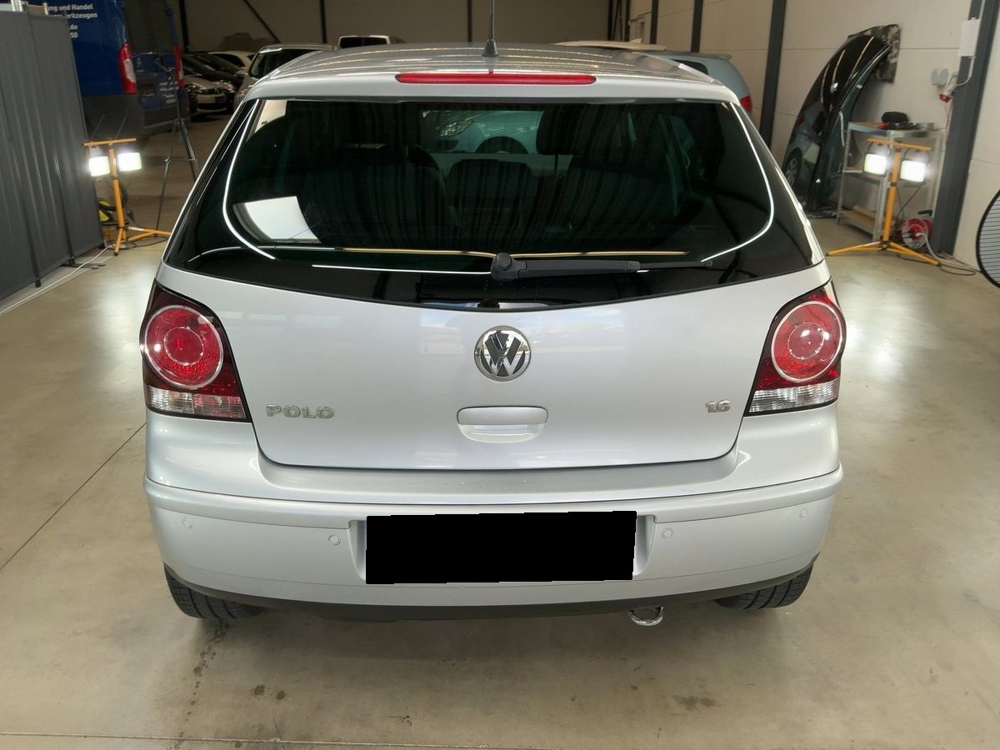 Polo IV 1.6 105CH CONFORTLINE TIPTRONIC 5P 2009 occasion 38150 Salaise-sur-Sanne
