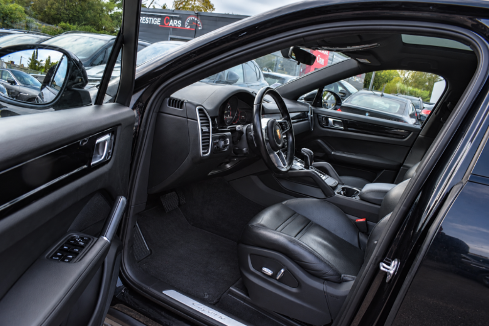 Cayenne (9YB) 3.0 V6 462CH E-HYBRID 2020 occasion 34740 Vendargues
