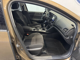 Megane IV 1.2 TCE 100CH ENERGY BUSINESS 2016 occasion 28630 Nogent-le-Phaye