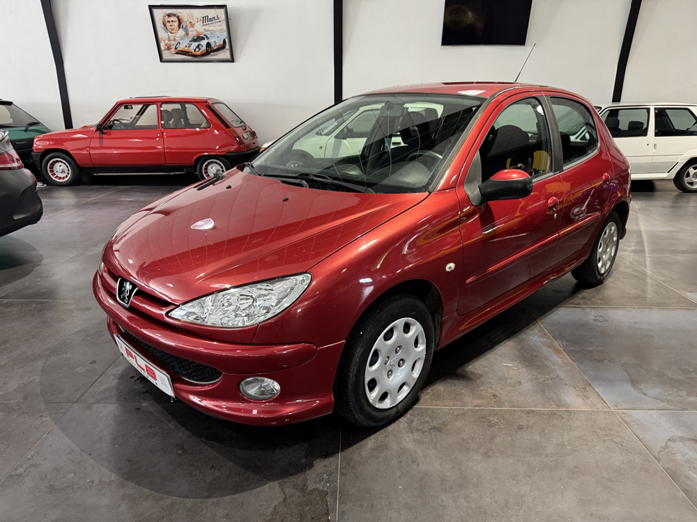 206 1.4 HDI 70 CV GENERATION 3P 2008 occasion 12000 RODEZ
