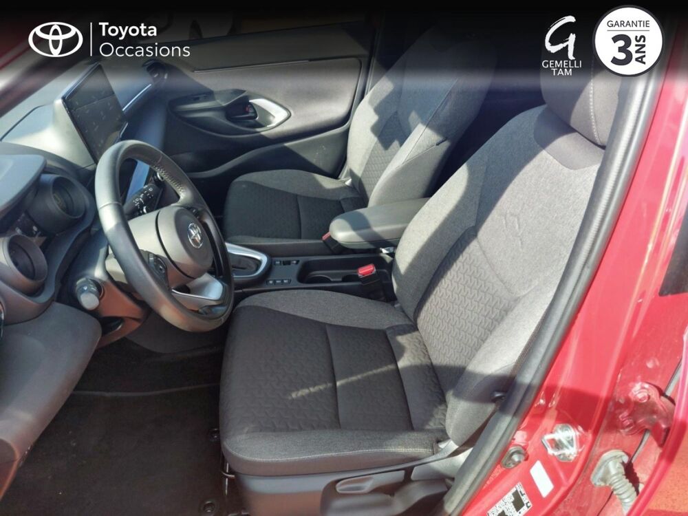 Yaris Cross 116h Design MY22 2023 occasion 26200 Mont&eacute;limar