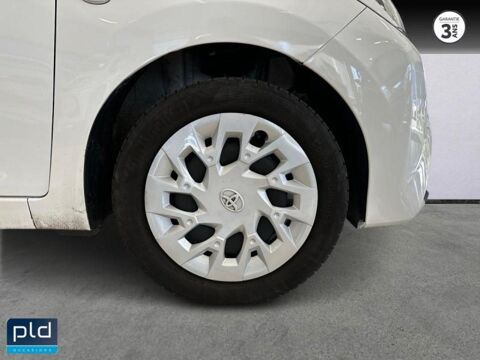Aygo 1.0 VVT-i 72ch x-play 5P MY19 2020 occasion 13400 Aubagne