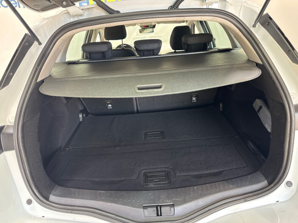 Megane IV 1.3 TCE 115CH FAP BUSINESS 2020 occasion 28630 Nogent-le-Phaye