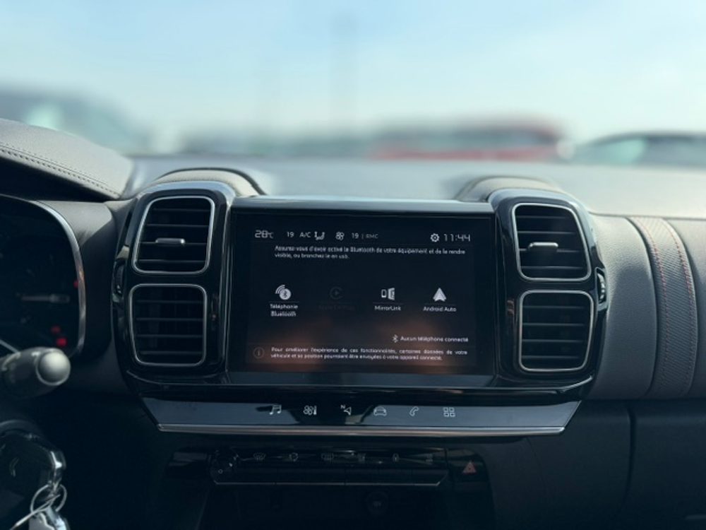 C5 aircross PURETECH 130CH LIVE DISTRIBUTION OK 2019 occasion 16400 Puymoyen