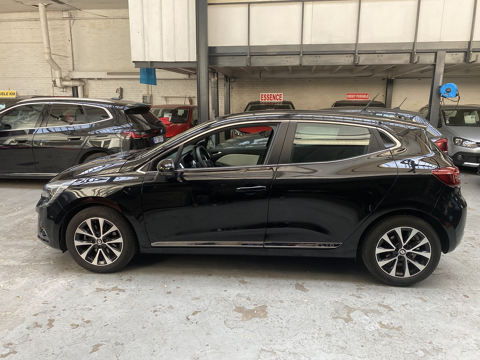Clio V 1.3 TCE 140CH INTENS - TRES BON ETAT - GRAND ECRAN - CARPLAY 2022 occasion 78800 HOUILLES