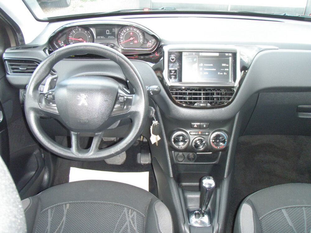 208 1.4 E-HDI FAP 68 ACTIVE BLUE LION BMP5 5P 2014 occasion 93220 Gagny