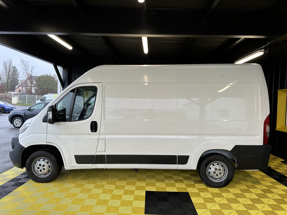 Jumper 33 L2H2 2.2 BLUEHDI 120 S&S DRIVER 2020 occasion 56530 Qu&eacute;ven