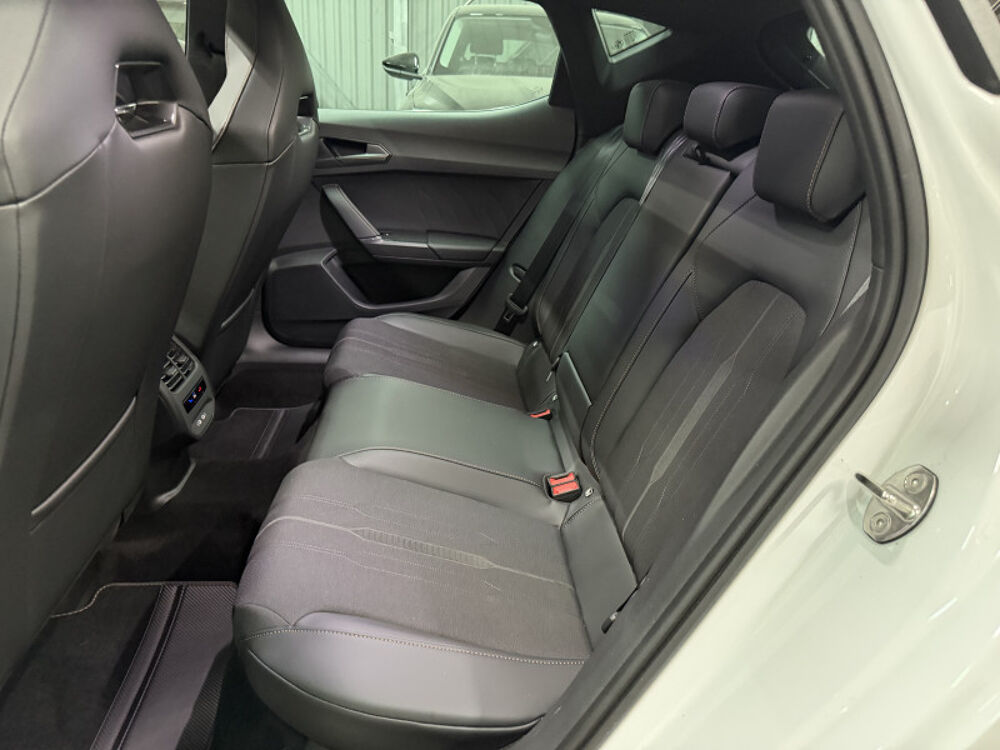 Leon 1.4 e-Hybrid 245CH DSG6 [ Toit Ouvrant - Keyless- Cam&eacute;ra - J 2022 occasion 13400 Aubagne
