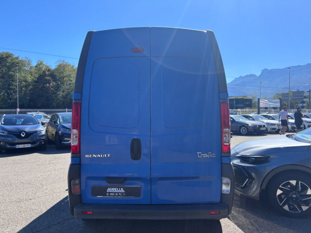 Trafic L1H2 1200 2.0 DCI 90CH CONFORT / PREMIERE MAIN 2011 occasion 38130 ECHIROLLES