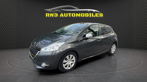 Peugeot 208 1.6 E-HDI FAP ALLURE 4CV 5P