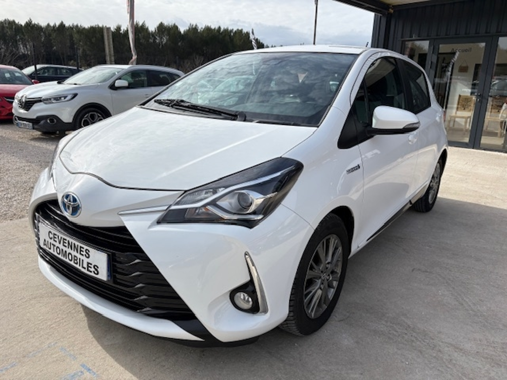 Yaris 100H DYNAMIC 5 PORTES HYBRIDE 2017 occasion 30360 V&eacute;z&eacute;nobres