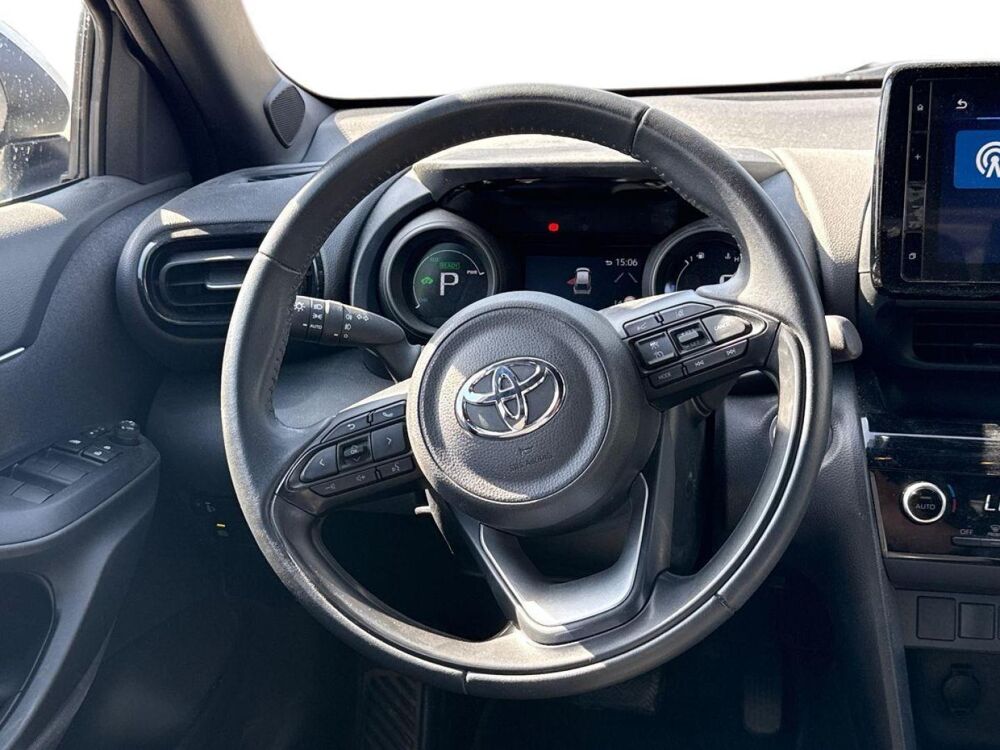 Yaris Cross 116h Design MY22 2023 occasion 84120 Pertuis
