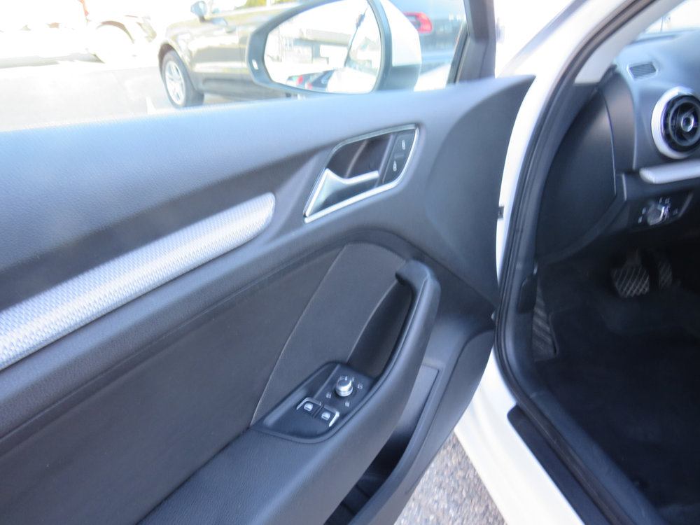 A3 1.6 TDI 110CH FAP ADVANCED S TRONIC 7 2016 occasion 31600 Muret