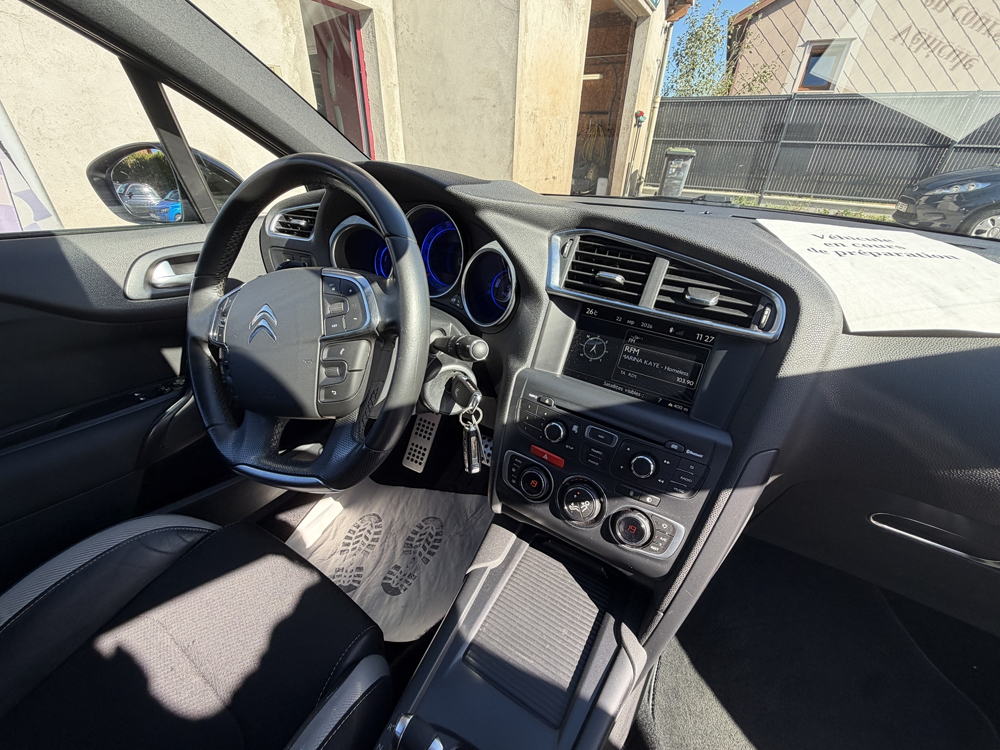 DS4 1.6 E-HDI115 AIRDREAM SO CHIC ETG6 2014 occasion 88200 Saint-Nabord