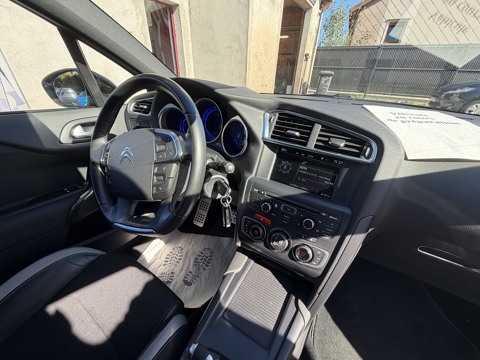 DS4 1.6 E-HDI115 AIRDREAM SO CHIC ETG6 2014 occasion 88200 Saint-Nabord