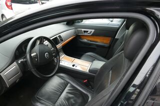 XF 2.7D BI-TURBO LUXE / I / PH1 2008 occasion 22100 Dinan