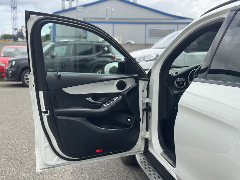 Classe GLC 220 D 194 CH AMG LINE 4MATIC LAUNCH EDITION 9G-TRONIC 2019 occasion 31770 Colomiers
